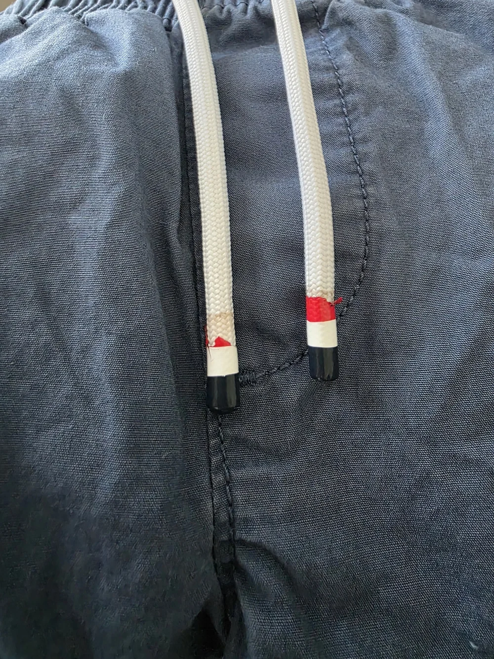 Tommy Hilfiger Men’s Dark Blue Elastic Drawstring Hybrid Shorts